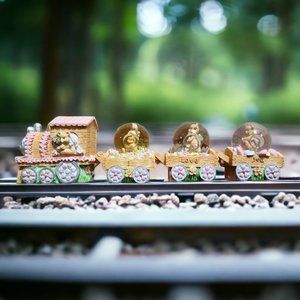 ABC DISTRIBUTING VALENTINE Waterball Snowglobe Train